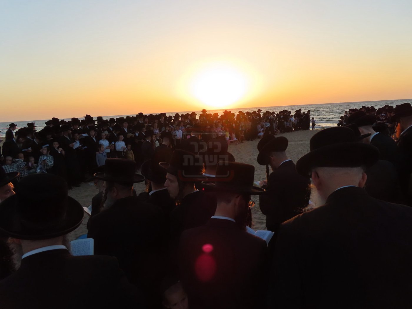 האדמו"ר מקרעטשניף שליט"א באמירת תשליך באשדוד