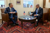 סטיב ויטקוף עם רה"מ נתניהו, של מי המתווה?