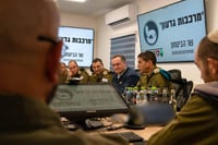 שר הביטחון ישראל כ"ץ בחיתוך מצב באוגדה 162