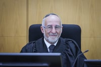 השופט בדימוס אשר קולה