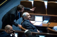 נתניהו, ויו"ר וועדת החו"ב בועז ביסמוט.