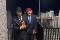 סילווה בכניסתו לציון