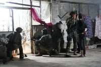 "מחבל! הוציא ראש מצד שמאל": חילופי האש בסוריה והמסר של ישראל לשלטונו של אחמד א-שרע