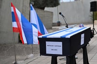 נפרדים מסותטיסאק רינטלאק