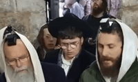 "וַיִּקַּח מֹשֶׁה אֶת עַצְמוֹת יוֹסֵף עִמּוֹ" | לראשונה אחרי 25 שנים: תפילה בקבר יוסף באור יום