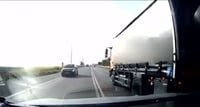 העקיפה המסוכנת של נהג המשאית