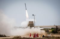 באיראן שוקלים לחדש את הירי לישראל: "ערוכים, חיזבאללה המום מעומק החדירה ומהיקף המכה"