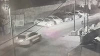 ארבעה קטינים יידו אבנים על בתי יהודים ונעצרו לאחר מרדף | צפו