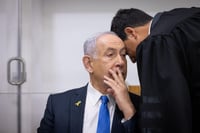 ראש הממשלה בנימין נתניהו באולם בית המשפט המחוזי בתל אביב