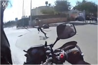 שוטר במרדף רגלי אחר נהג פלסטיני ללא רישיון בבית חנינה