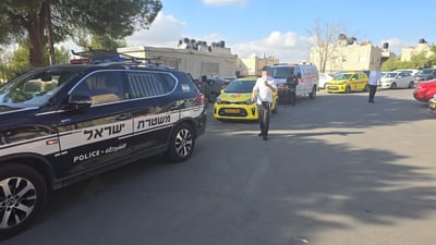 הכוחות בסמוך לבית הזוג בשכונת נווה יעקב