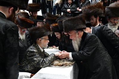 חג הפסח בחצה"ק סערט ויז'ניץ