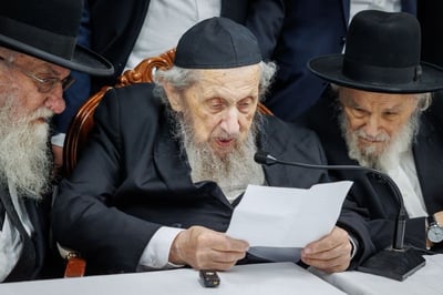 כינוס החירום של ראשי הישיבות במעונו של הגר"ד לנדו