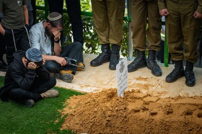 "תדרוש גאולה", זעקה האלמנה הצעירה בהספד קורע לב