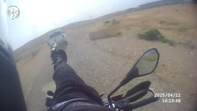 לוחמי יחידת יואב במרדף אחר סוחר אמל"ח - כולל ירי | תיעוד דרמטי