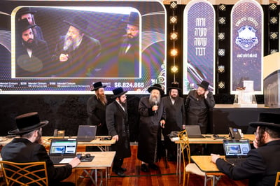 מגבית 'פתיחת שערים באבוב-45
