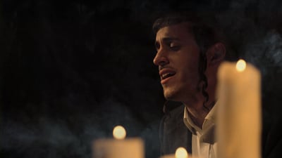 שמוליק סוכות בסינגל קליפ חדש: "באותה השעה"