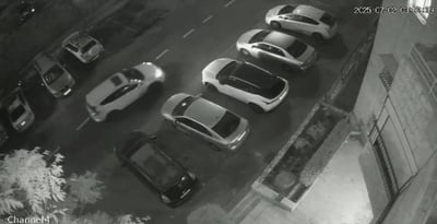 באישון ליל בירושלים: הג'יפ החדש של הזמר - נגנב | צפו