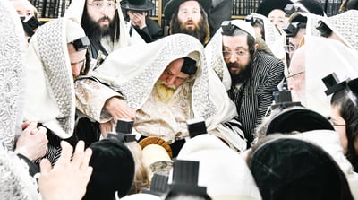 האדמו"ר מתולדות אברהם יצחק