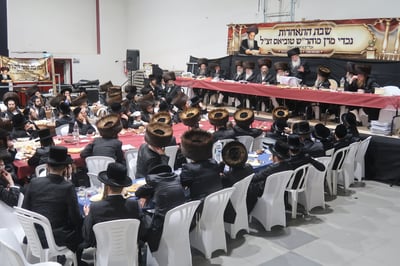שבת התאחדות לצאצאי הגה"צ מוהר"ש טוביאס זצ"ל