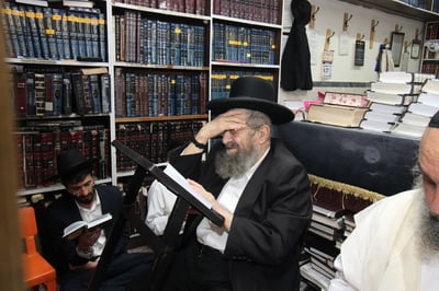 הגאון רבי מסעוד בן שמעון בליל תשעה באב