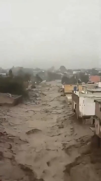 אסון בפקיסטן: שלוש-מאות הרוגים בגשמי מונסון פתאומיים | תיעוד