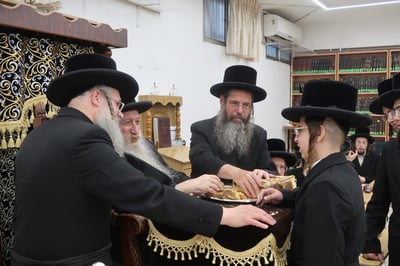 פתיחת הזמן בישיבת ובכולל טשארנאביל באשדוד