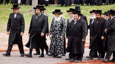 האדמו"ר מסאטמר בביקור במחנה 'רב טוב' בהרי הקאנטרי