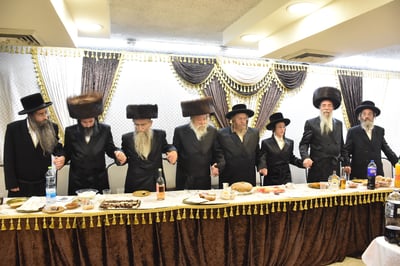 שמחת בר המצווה לנכד גאב"ד ערלוי בני ברק