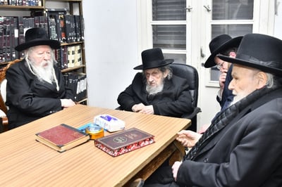 המנהיגים החרדים שהורו להתנגד להצעת החוק | ארכיון