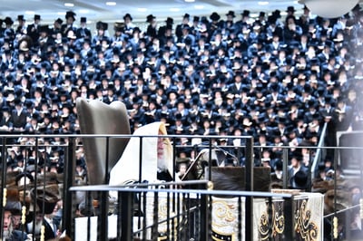 סליחות ראשונות בחצה"ק ויז'ניץ