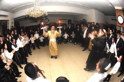 שמחת בית השואבה אצל הרה"צ רבי חיים יוסף בידרמן