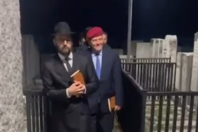 סילווה בכניסתו לציון
