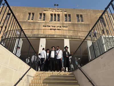 פתח ישיבת פוניבז'