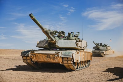  טנקי מערכה אברמס M1A2