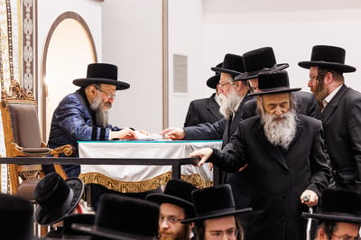 אסיפת התעוררות לרגל ימי השובבי"ם בחצה"ק באבוב 45