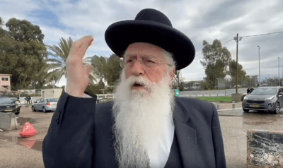 מאיר פרוש הבוקר בכלא הצבאי