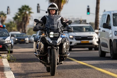 משטרת התנועה, אילוסטרציה