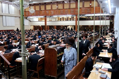 האדמו"ר מסאטמר בביקור בכולל