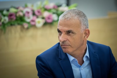 השר לשעבר כחלון