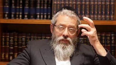 מדוע פורים גדול אפילו מיום הכיפורים? | סודו של החג לאור החסידות