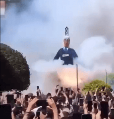 אנטישמיות בספרד: בובת ראש הממשלה נתניהו פוצצה והועלתה באש