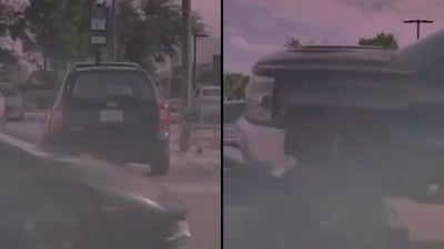 הזוי: טנדר 'טיפס' על למבורגיני בחניון בגלל פערי הגובה | צפו 