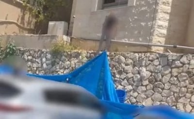 המורה שתמך בחמאס יצא מהכלא והקים סוכה לקבל אורחים; כך זה נגמר