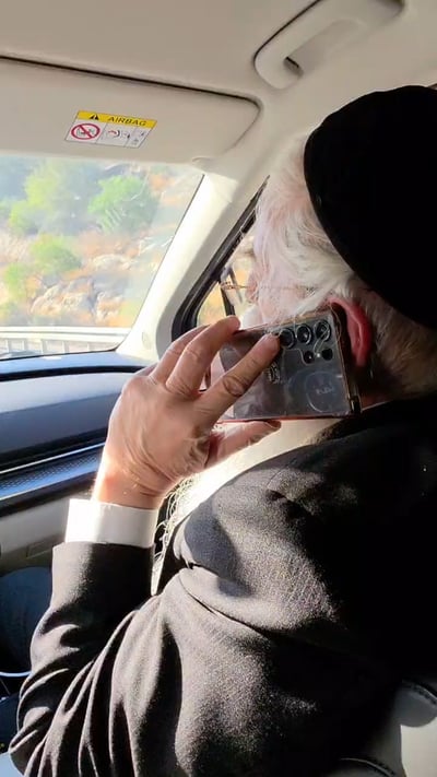 האלימות משתוללת: סגן ראש העיר החרדית הותקף ונחנק במהלך השיירה