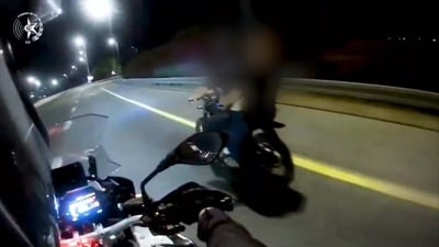 "אמרו לי יש שוטר תברח, אני מתחנן" | השוטר: "אתה עצור!"