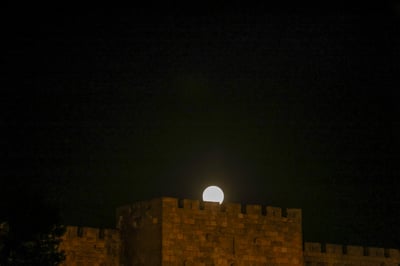 ירח, אילוסטרציה
