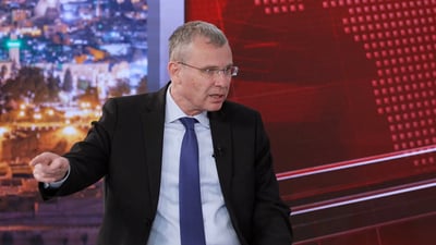 השר יריב לוין בראיון ל'כיכר השבת'