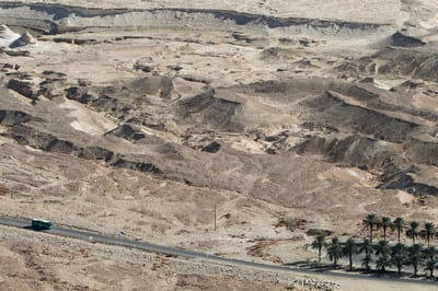 המדבר ליד ים המלח