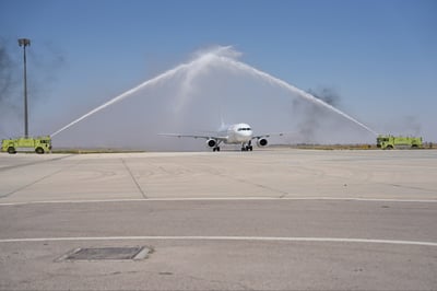 טיסת הבכורה של LEAV Aviation מדיסלדורף נוחתת בנמל התעופה הבינלאומי של דמשק
